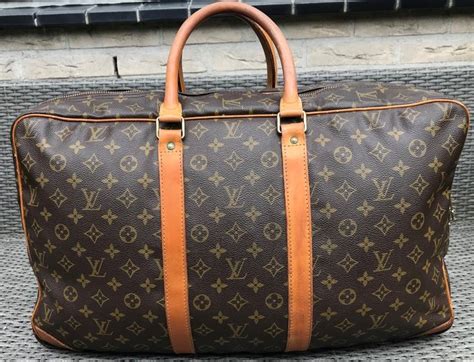 replica reistas louis vuitton
